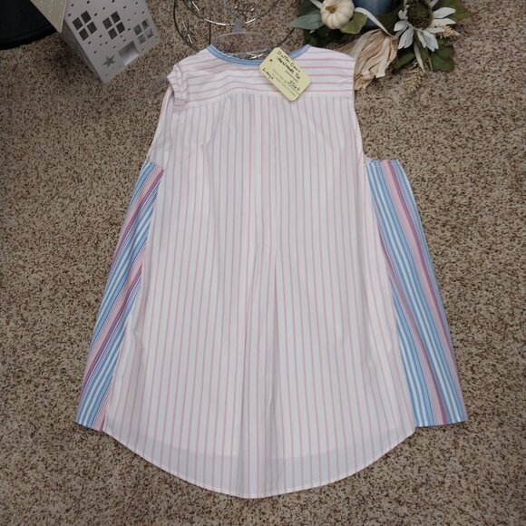 3564 Size Large Handmade Sleeveless Button Down Shirt. - Picture 3 of 4